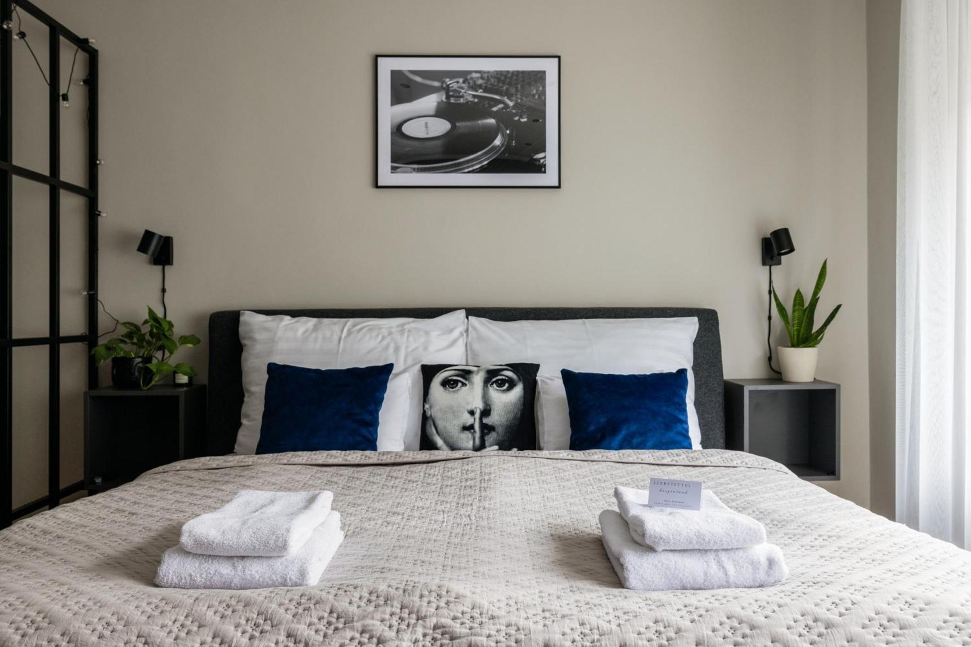 Veszprém Oazis Apartman מראה חיצוני תמונה